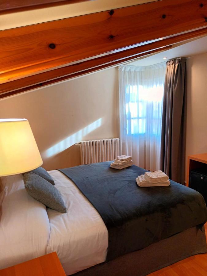 Hotel Estel Berga Zewnętrze zdjęcie