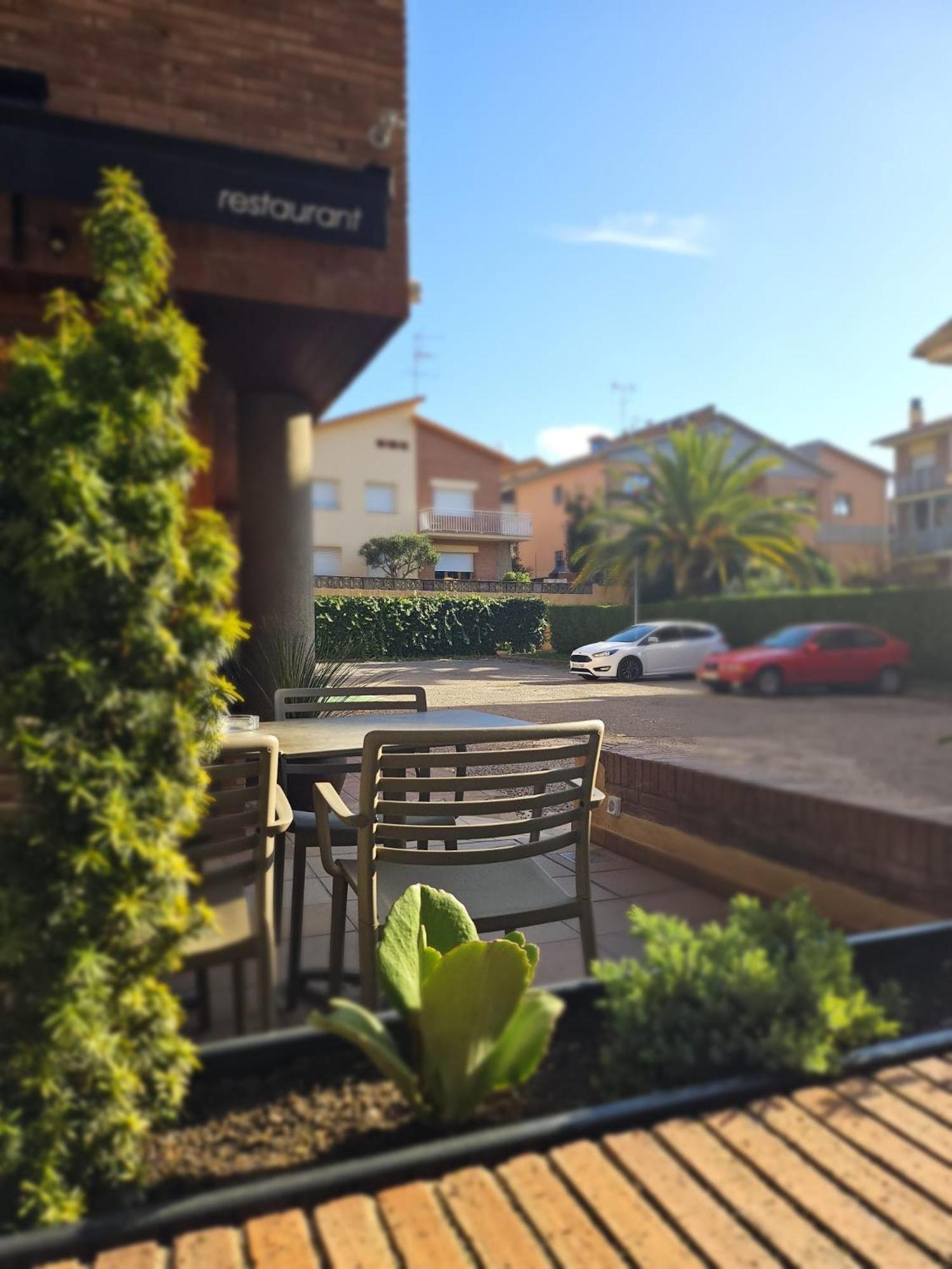 Hotel Estel Berga Zewnętrze zdjęcie