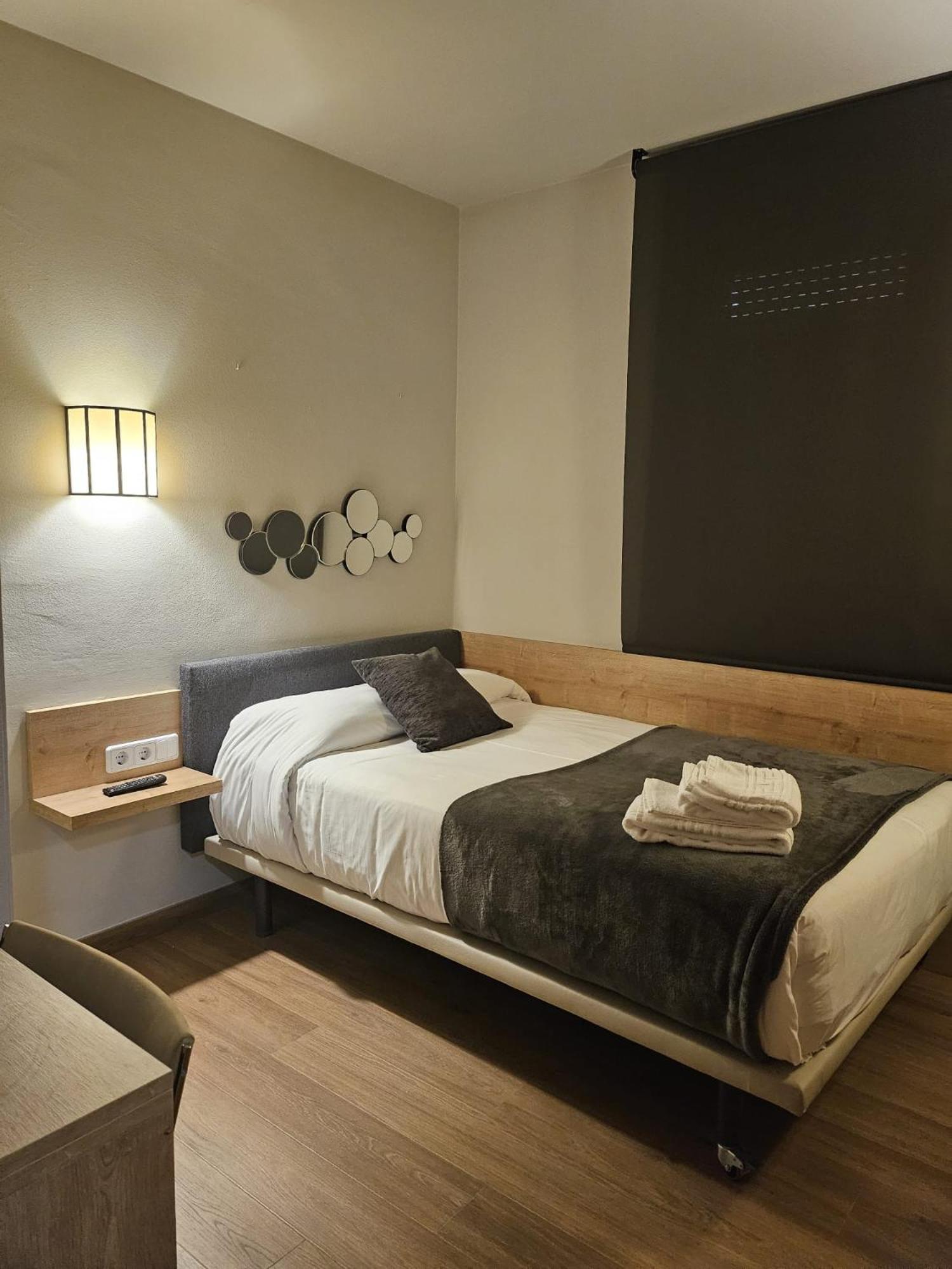 Hotel Estel Berga Zewnętrze zdjęcie