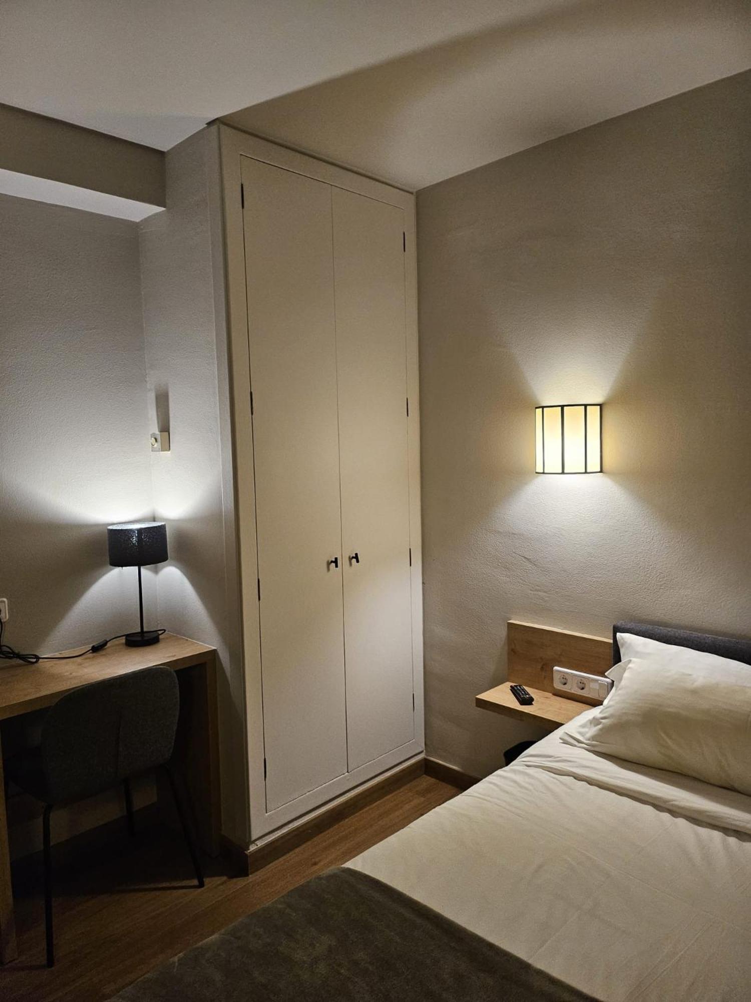 Hotel Estel Berga Zewnętrze zdjęcie
