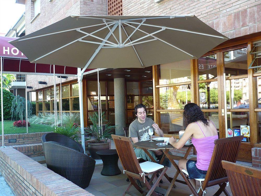 Hotel Estel Berga Zewnętrze zdjęcie