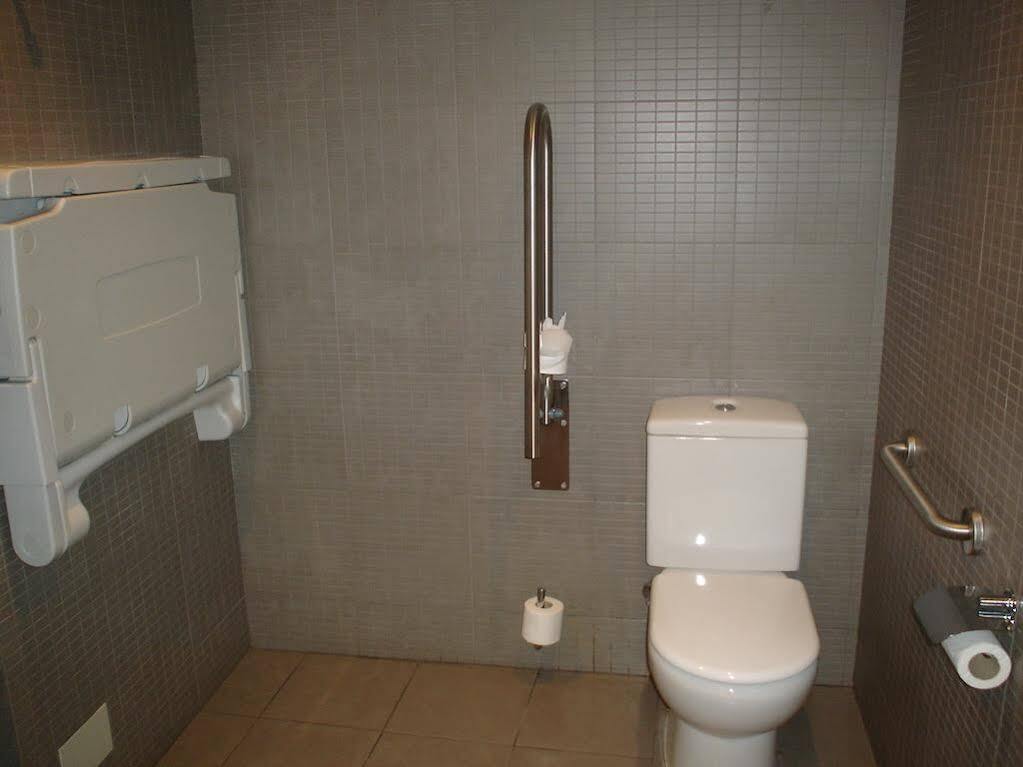 Hotel Estel Berga Zewnętrze zdjęcie